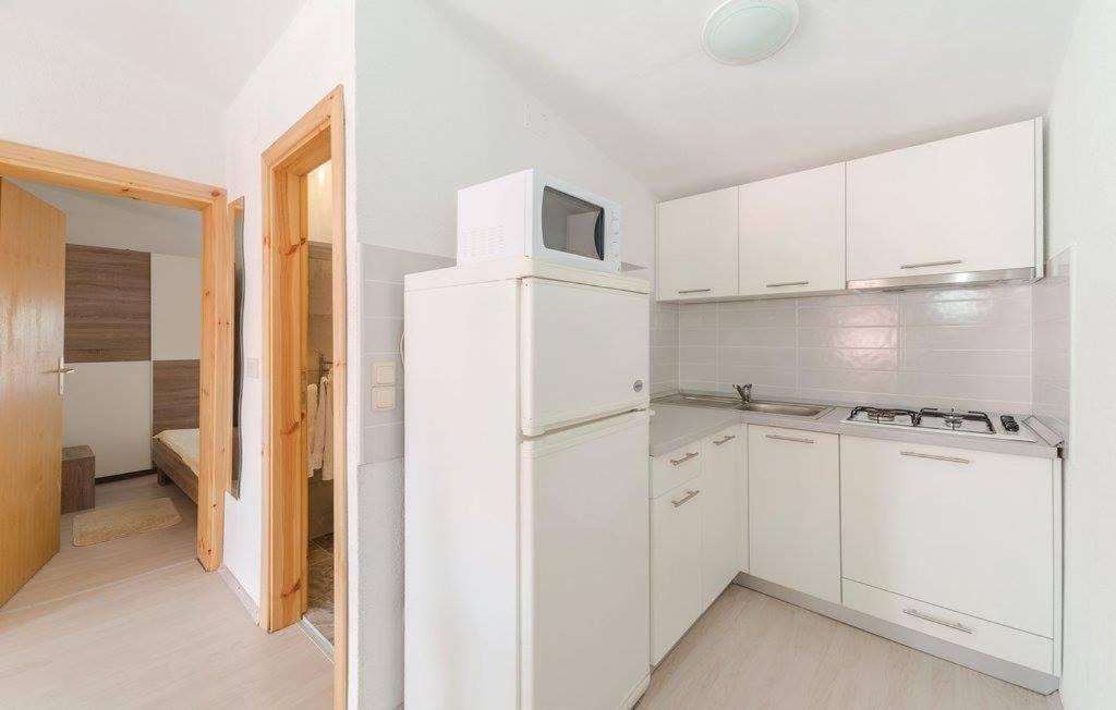 Apartmani Prpic Vir Esterno foto